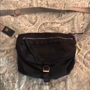 Lululemon festival bag *special edition*